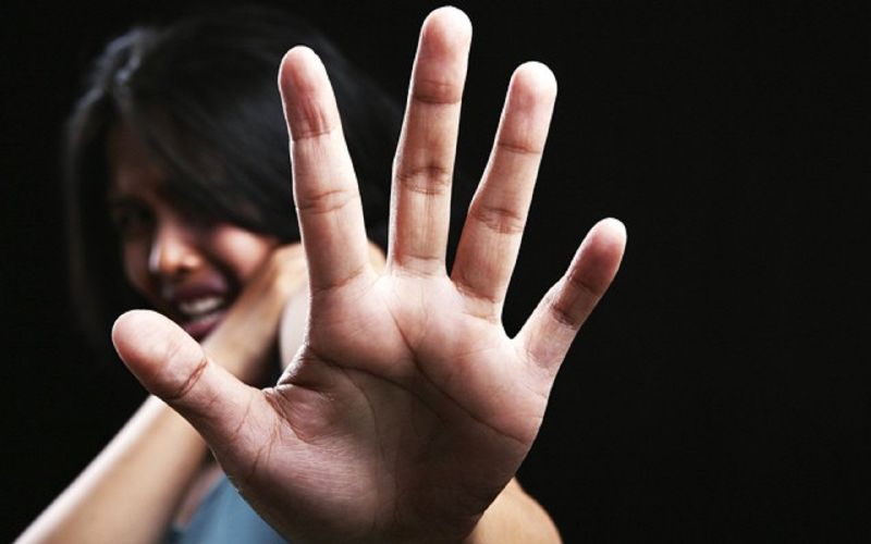اغتصاب امرأة