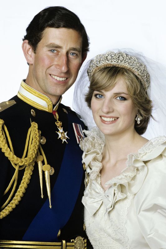 الأمير فيليب تدخل في زواج الأمير تشارلز و ديانا