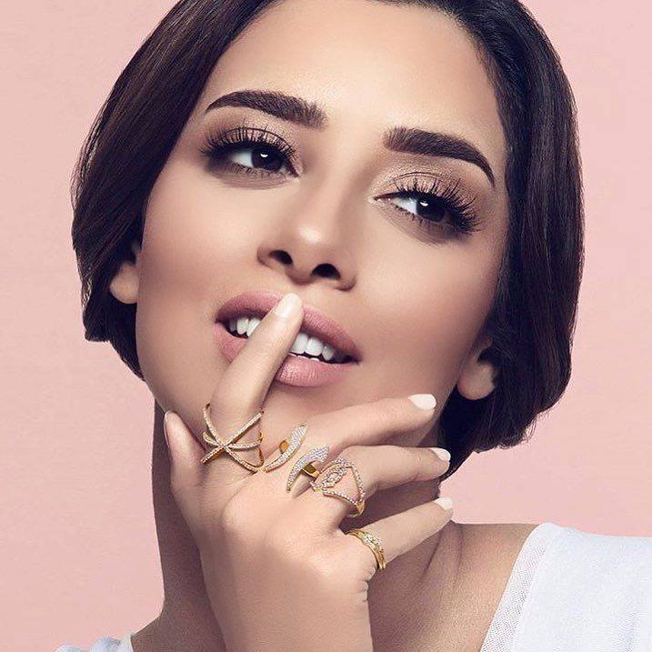 النجمة اليمنية بلقيس فتحي