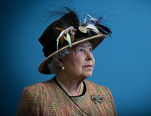 طريقة تعامل الإعلام مع خبر وفاة ملكة بريطانيا