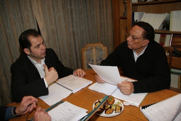 عادل إمام يتعاقد على مسلسل جديد من إنتاج ابنه رامي إمام