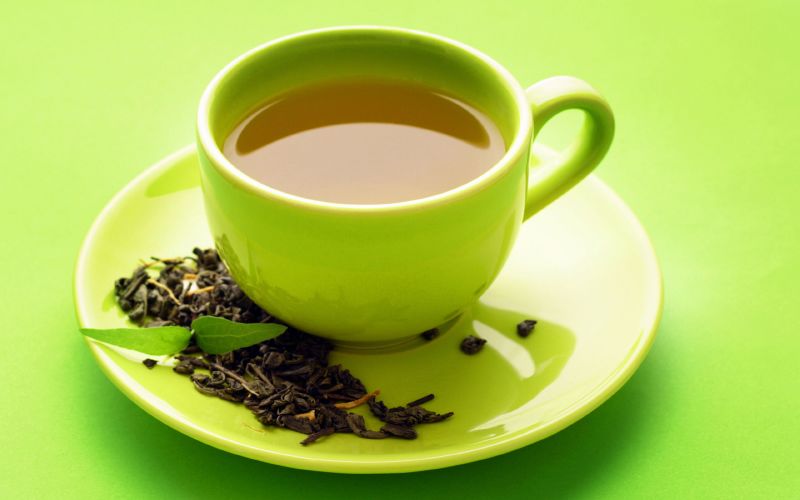 لشاي الأخضر يعمل على علاج العديد من المشكلات الجلدية