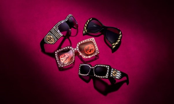 مجموعة من النظّارات الشمسة من Gucci