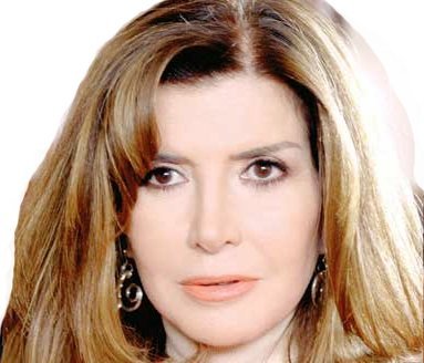 ميرفت أمين تلجأ لنقابة المهن التمثيلية
