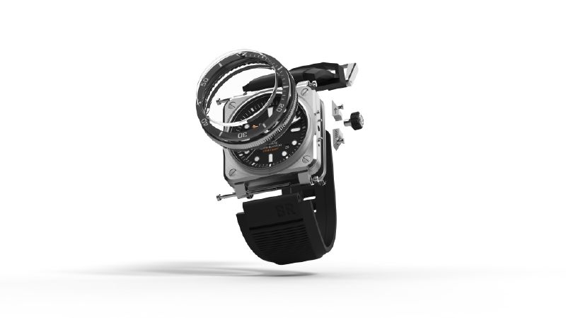 أول ساعة مربعة للغوص من Bell & Ross