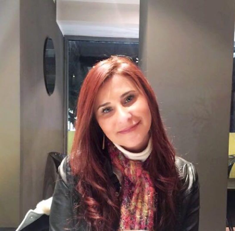 الفنانة التشكيلية هبة الشريف