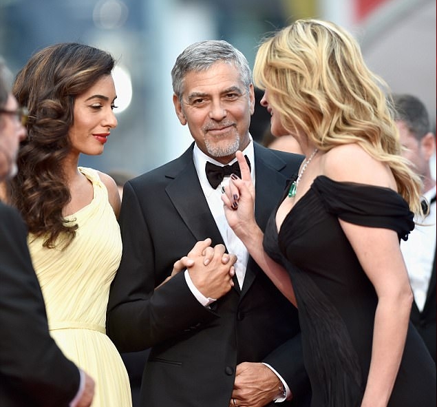 جوليا روبرتس تفوقت على صديقها المقرب جورج كلوني