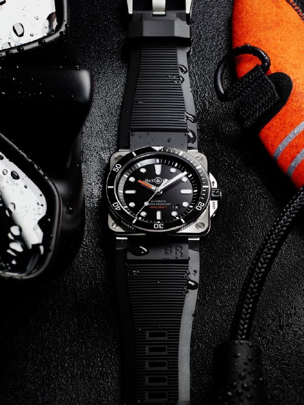 ساعة Bell & Ross الشعور بالحرية في عالم المياه العميقة