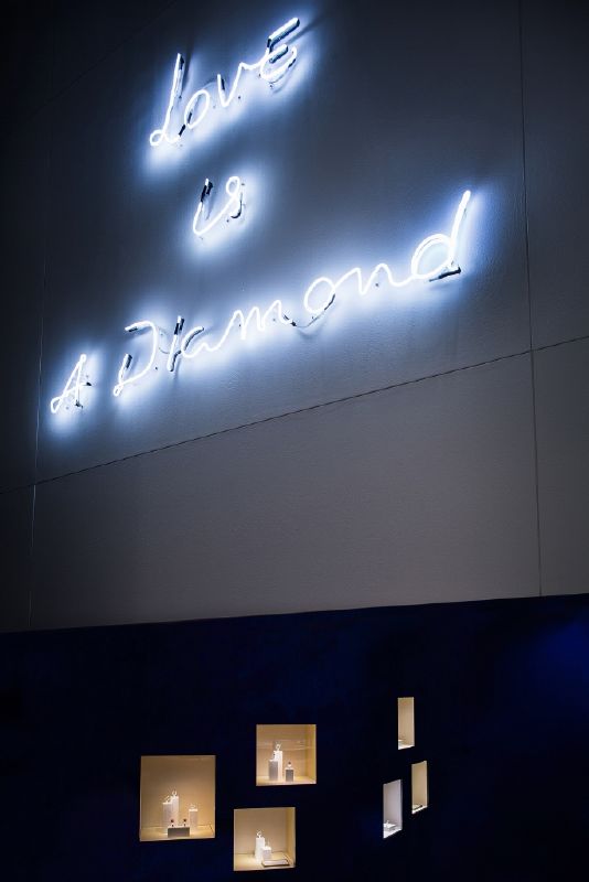 مجوهرات شوميه الرقّة والحب والشغف