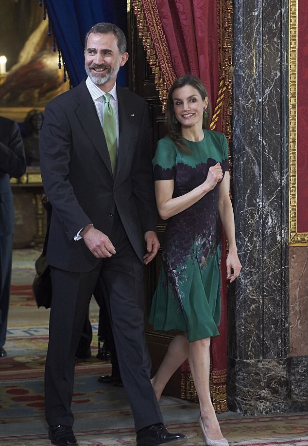 الملك فيليب السادس وزوجته الملكة ليتيزيا
