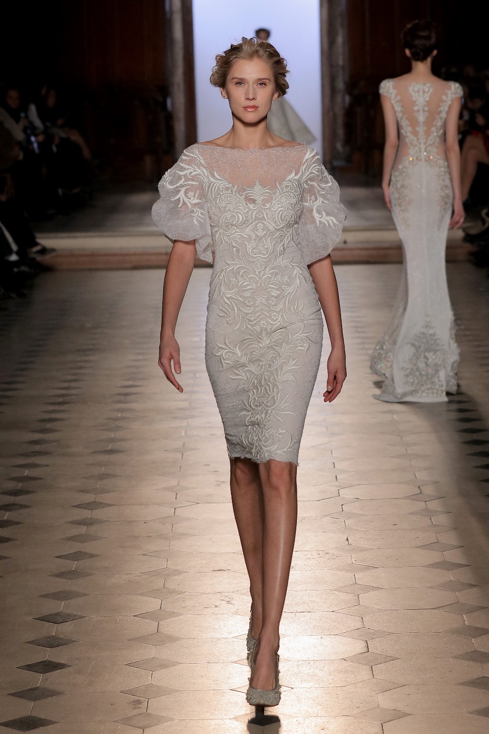 فساتين سهرة هوت كوتور لاطلالة اسطورية في صيف 2017