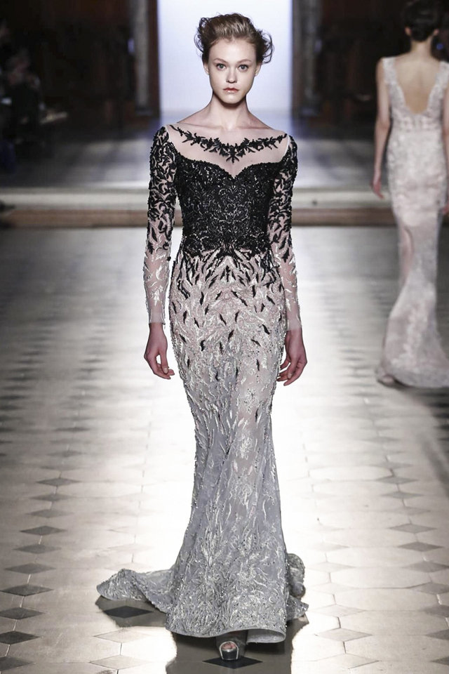 فساتين سهرة هوت كوتور لاطلالة اسطورية في صيف 2017