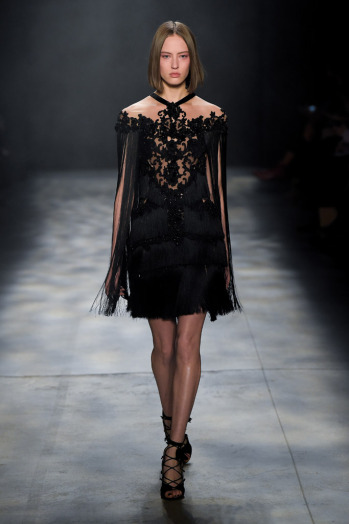 مجموعة لفساتين سهرة من marchesa لموسم 2017