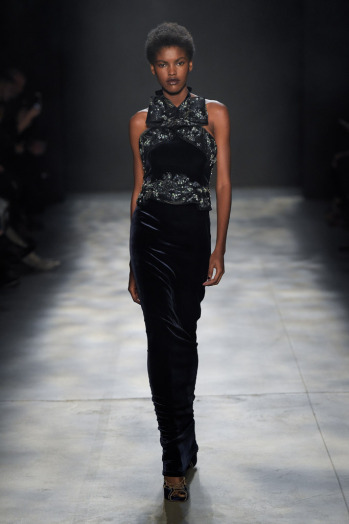 مجموعة لفساتين سهرة من marchesa لموسم 2017