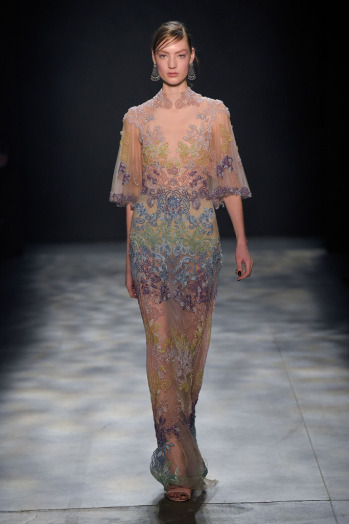 مجموعة لفساتين سهرة من marchesa لموسم 2017