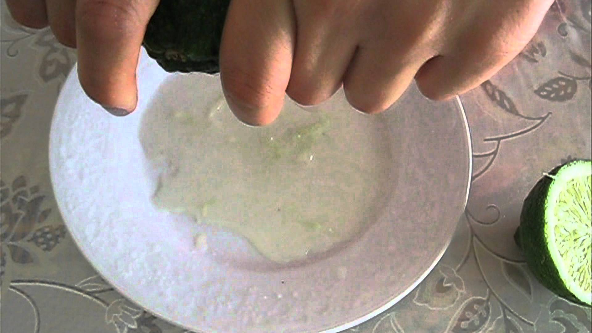 استخدمات بيكربونات الصوديوم في تبييض الركب