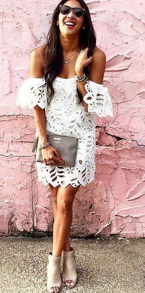 احدث فساتين ناعمة قصيرة من الدانتيل لصيف 2017