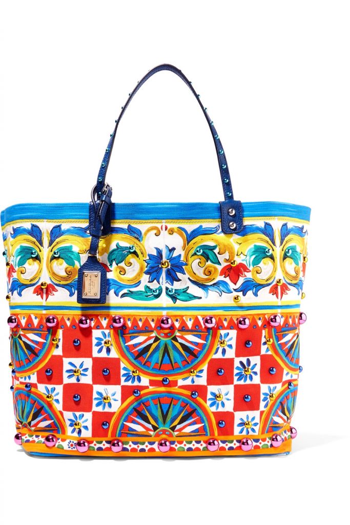 تشكيلة حقائب يد كبيرة لرحلات صيف 2017