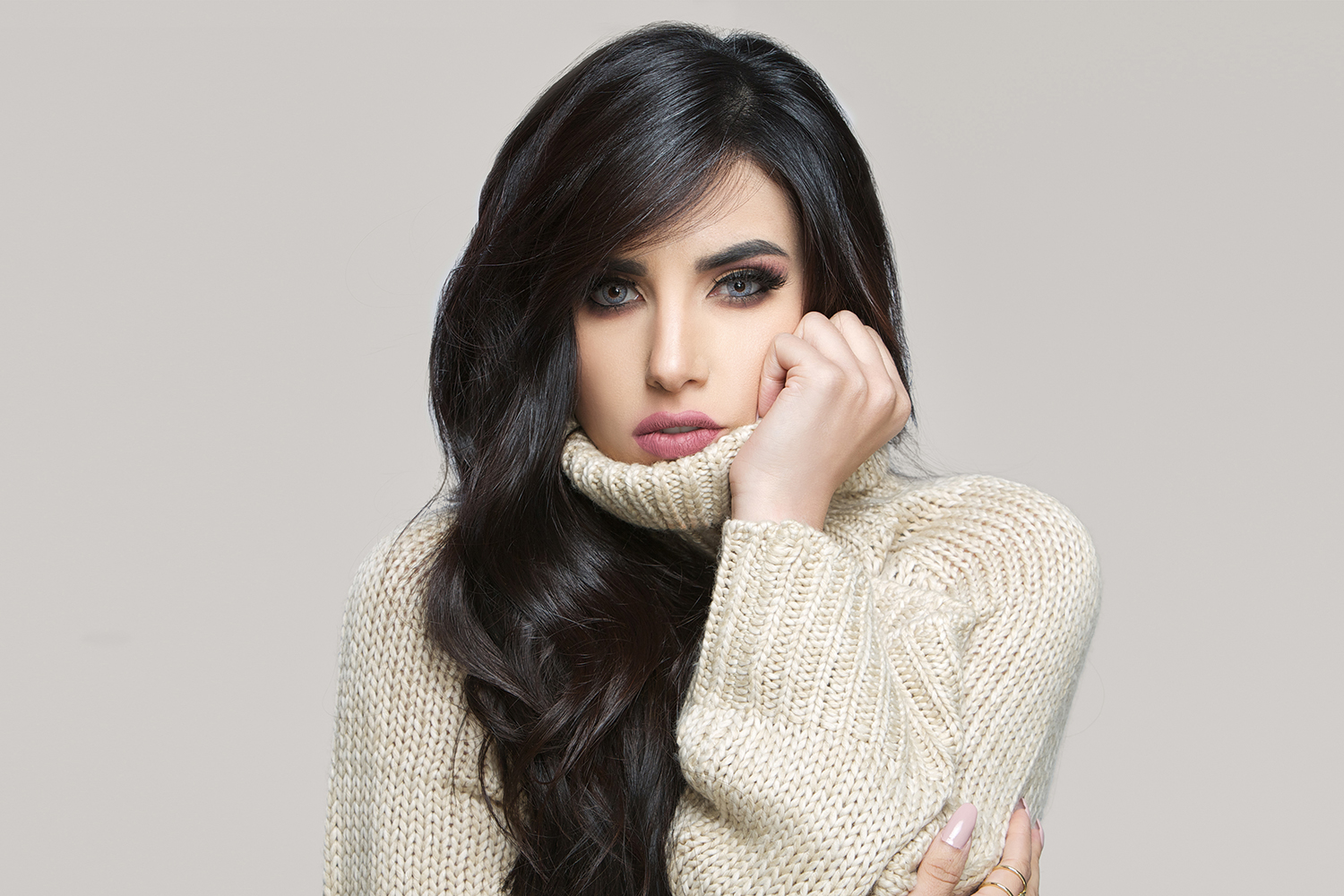 سبب هجوم مروة نصر علي والد حلا الترك