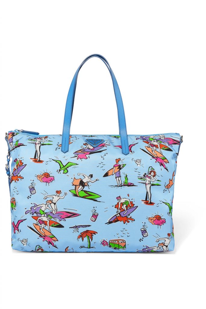 تشكيلة حقائب يد كبيرة لرحلات صيف 2017