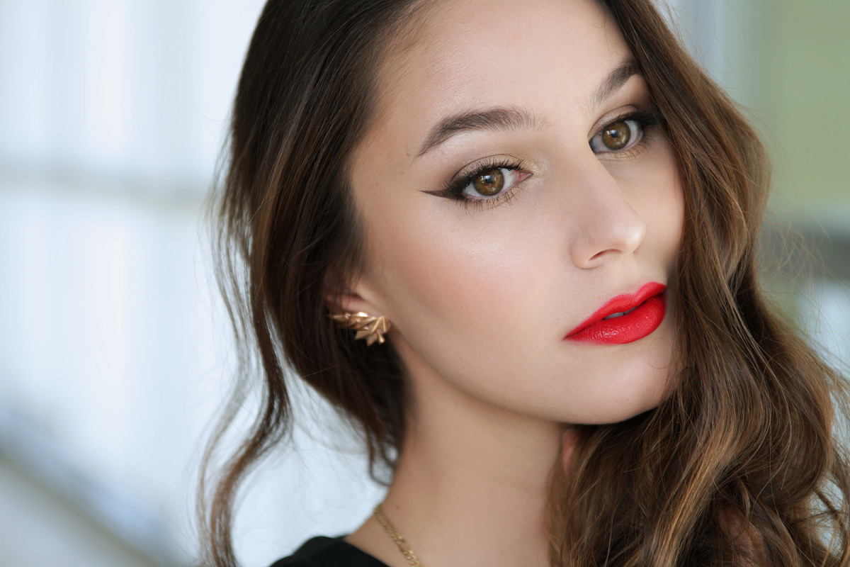 بالخطوات مكياج ناعم للعروس في شهر العسل