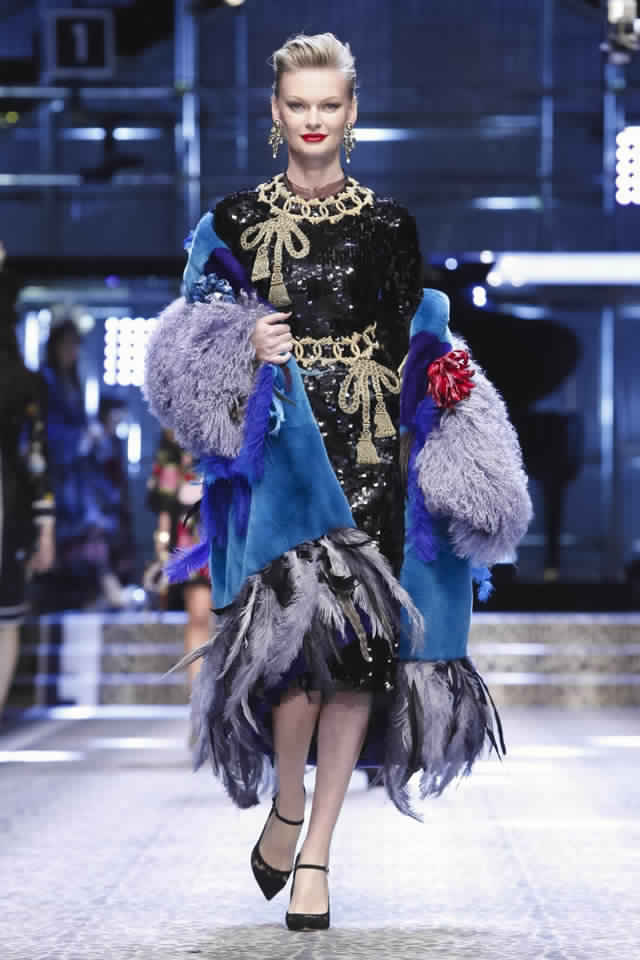 ابرز-ازياء-الموضة-في-خريف-وشتاء-2018- (10)