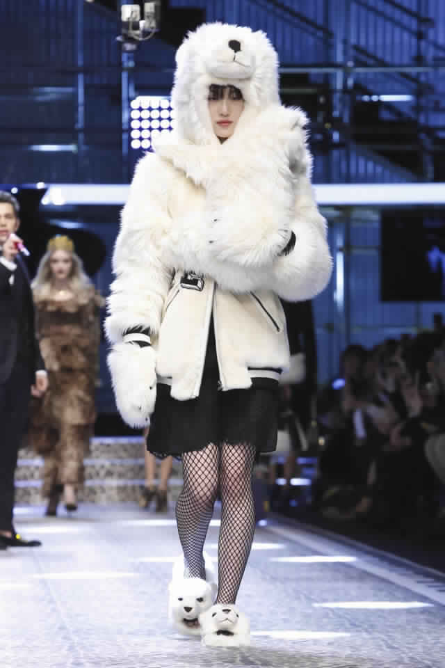 ابرز-ازياء-الموضة-في-خريف-وشتاء-2018- (8)