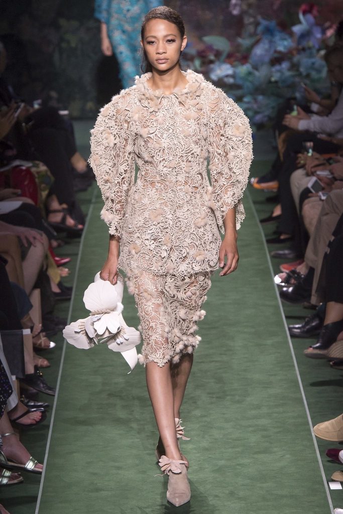 احدث-الازياء-من-مجموعة-fendi-لخريف-وشتاء-2018- (3)