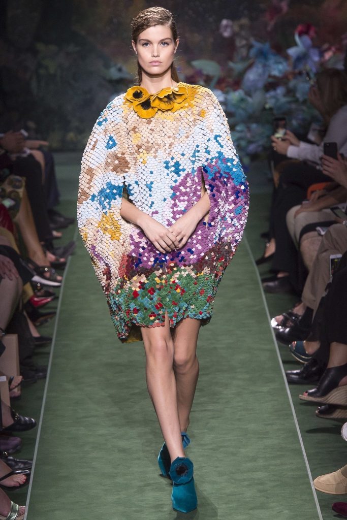 احدث-الازياء-من-مجموعة-fendi-لخريف-وشتاء-2018- (8)
