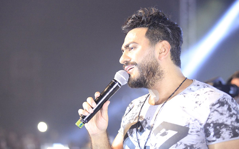 تامر حسني يستعد لطرح كليب أغنية لسه عند وعدي