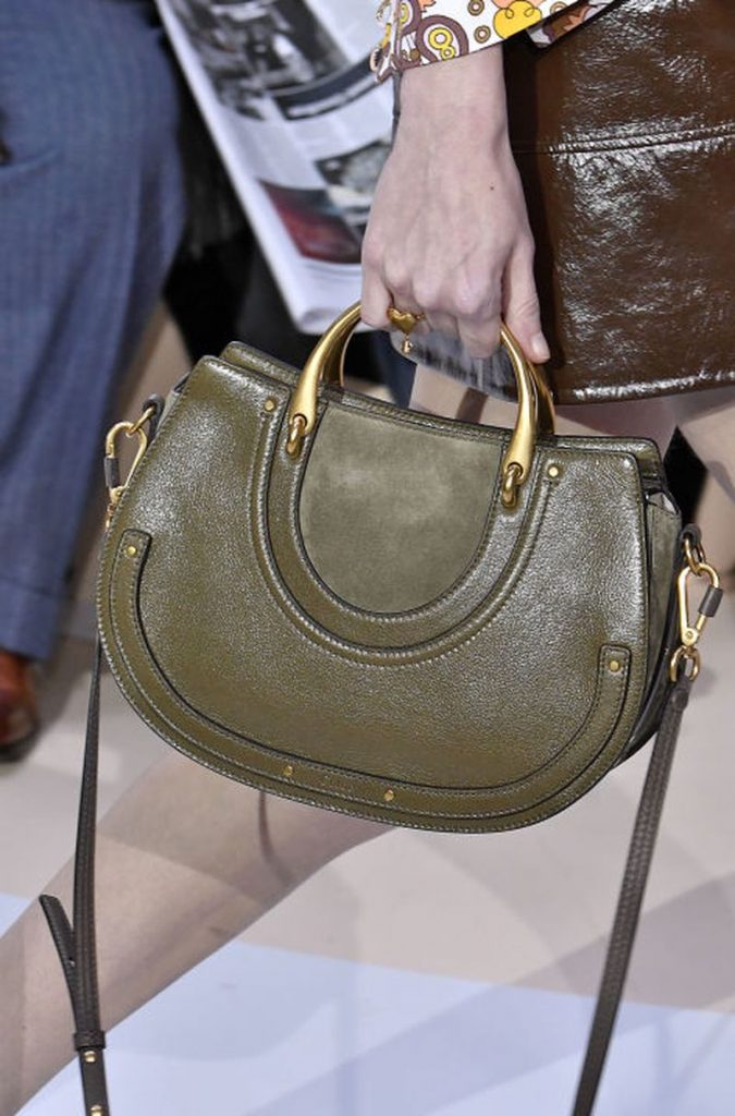 حقائب-يد-جلدية-نسائية-انيقة-موضة-خريف-2018- (9)
