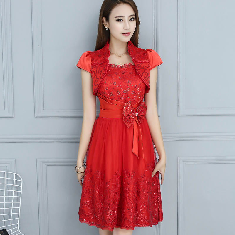 فساتين-خطوبة-حمراء