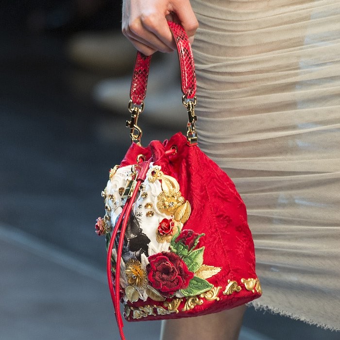 موديلات-شنط-يد-نسائية-للسفر-موضة-2017- (10)