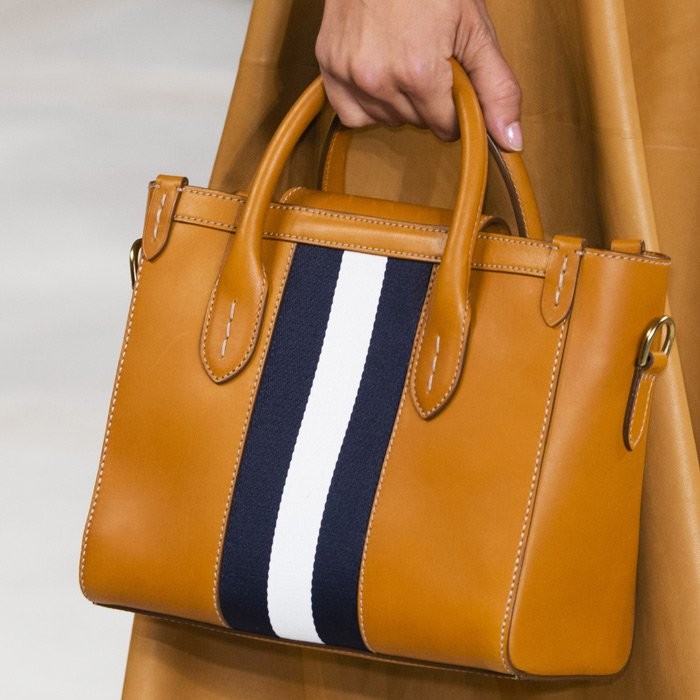 موديلات-شنط-يد-نسائية-للسفر-موضة-2017- (17)