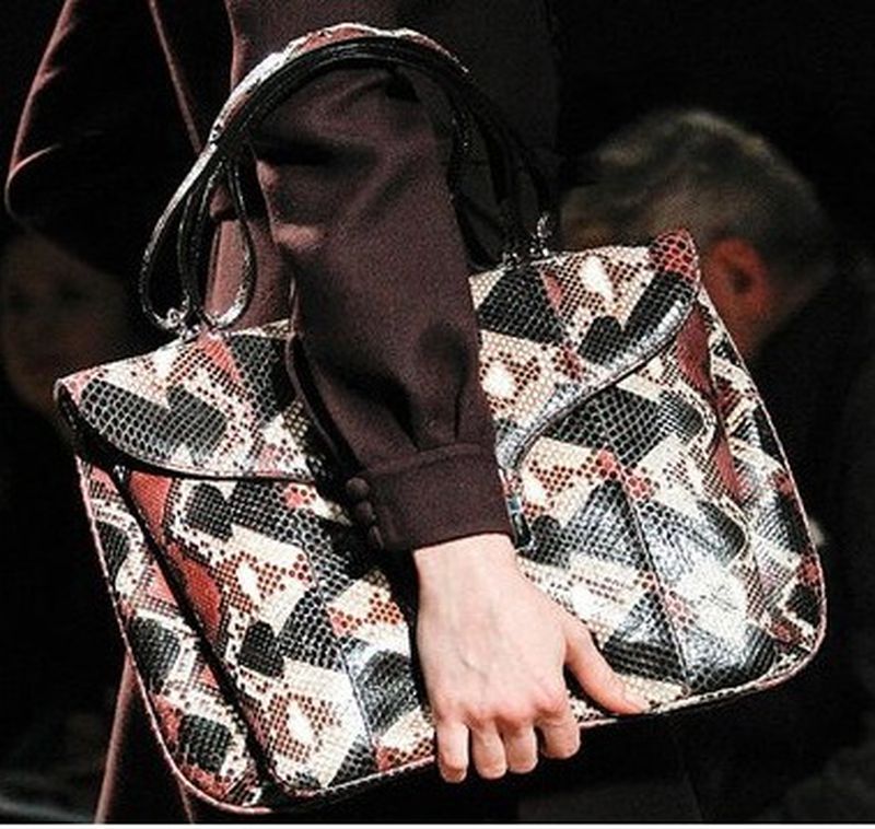 موديلات-شنط-يد-نسائية-للسفر-موضة-2017- (30)