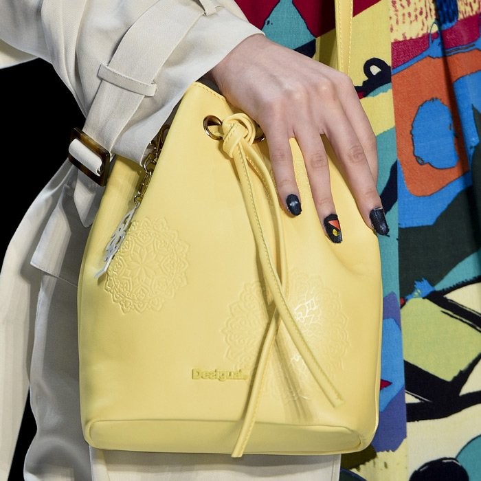 موديلات-شنط-يد-نسائية-للسفر-موضة-2017- (8)