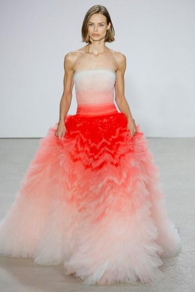 احدث-مجموعة-ازياء-oscar-de-la-renta-لربيع-2018- (32)