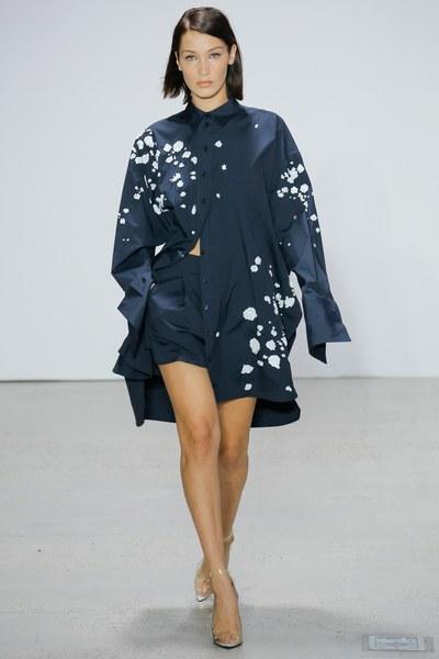 احدث-مجموعة-ازياء-oscar-de-la-renta-لربيع-2018- (33)