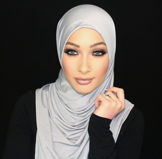 صور-الوان-حجاب-دافئة-مناسبة-للبشرة-السمراء- (12)