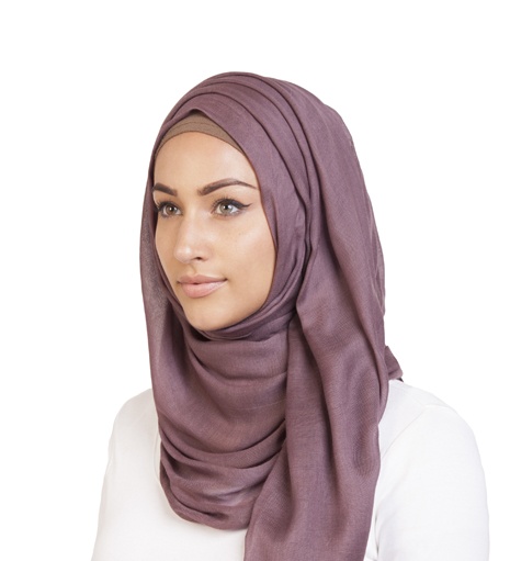 صور-الوان-حجاب-دافئة-مناسبة-للبشرة-السمراء- (15)