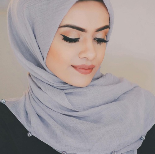 صور-الوان-حجاب-دافئة-مناسبة-للبشرة-السمراء- (4)