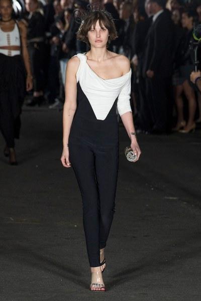 مجموعة-ازياء-alexander-wang-لربيع-وصيف-2018- (18)