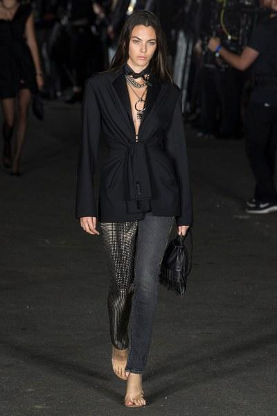 مجموعة-ازياء-alexander-wang-لربيع-وصيف-2018- (6)