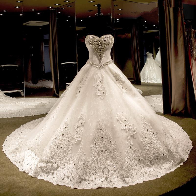 فستان-زفاف-اسطوري