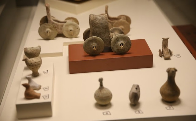 بالصور العثور على لعبة اطفال عمرها 5000 عام في تركيا