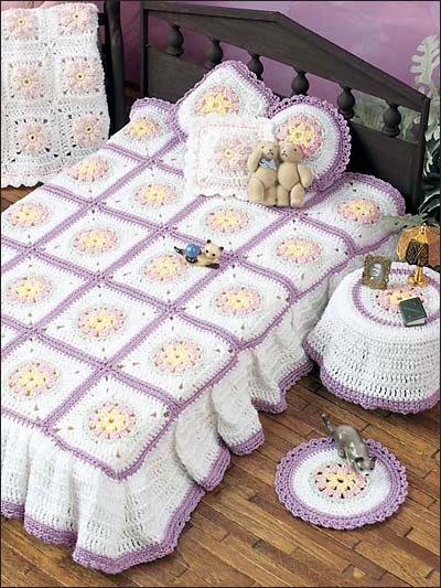 مفارش-السرير-الكروشيه-للعرايس- (9)