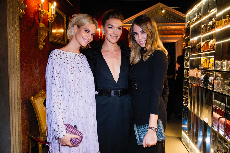 Poppy, Arizona, Amber le bon