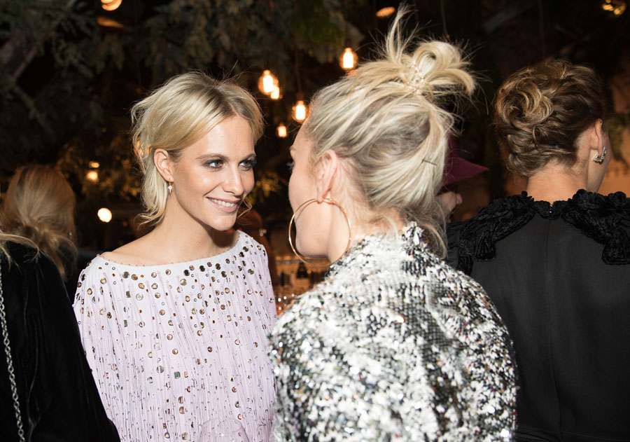 Poppy delevigne-