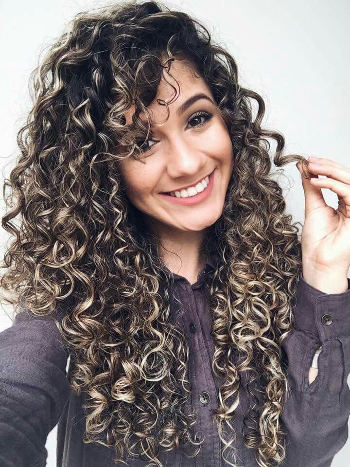 تسريحات-الشعر-المجعد