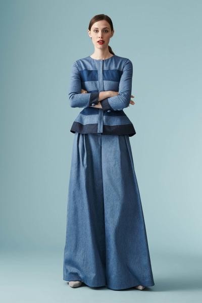 جمبسوت-جينز-من-carolina-herrera